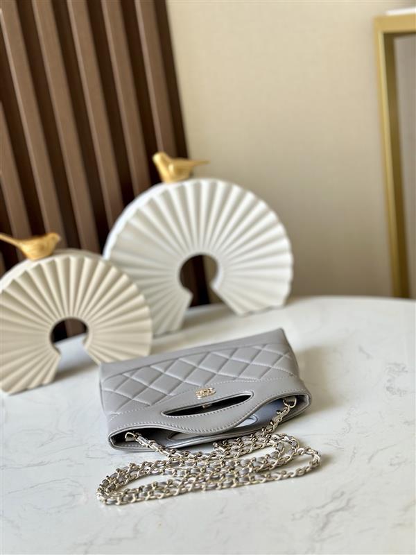 2026131221459122 570